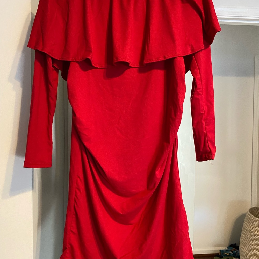 Red maternity dress